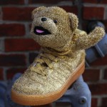 Die coolsten Sneakers 2013 – Adidas JS Bear “Gold Bear” x Jeremy Scott (+English version)