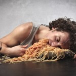 5 Anzeichen dafür, dass du zu viel isst
