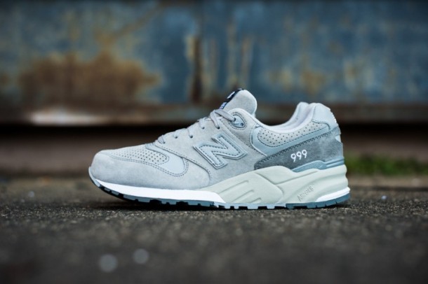 NEW BALANCE© M999 “GREY PERF”