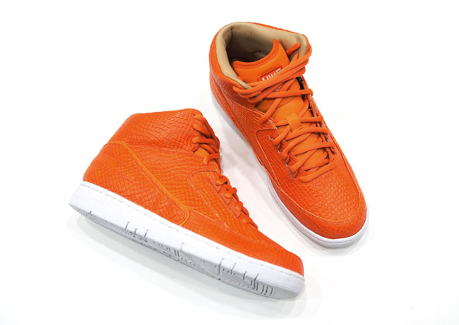 Die schönsten Sneaker RELEASES 2014 – Nike Air Python „Starfish/Starfish/Total Orange“